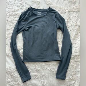 Hollister long sleeve shirt size xs